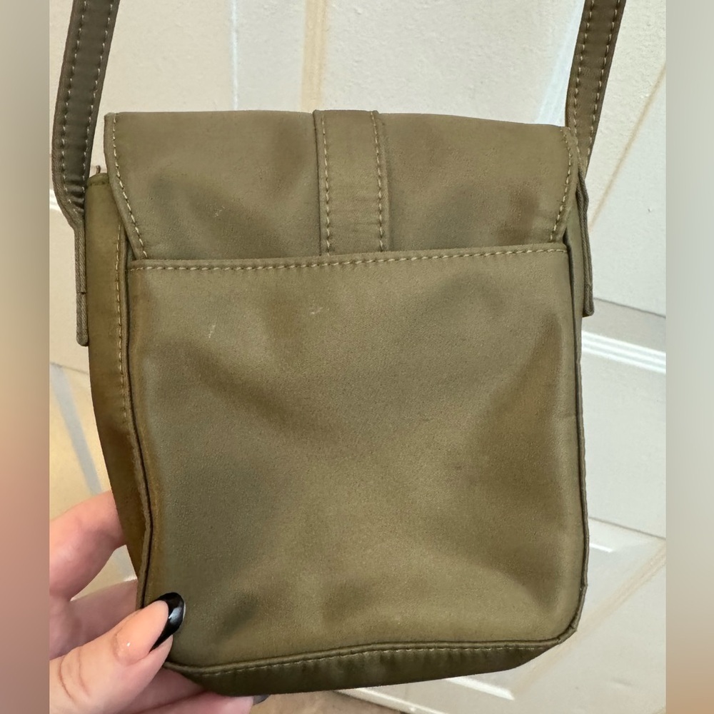Y2K Guess Olive Green Nylon Crossbody Pouchette Mini Bag Purse Neutral Vintage - Picture 6 of 13